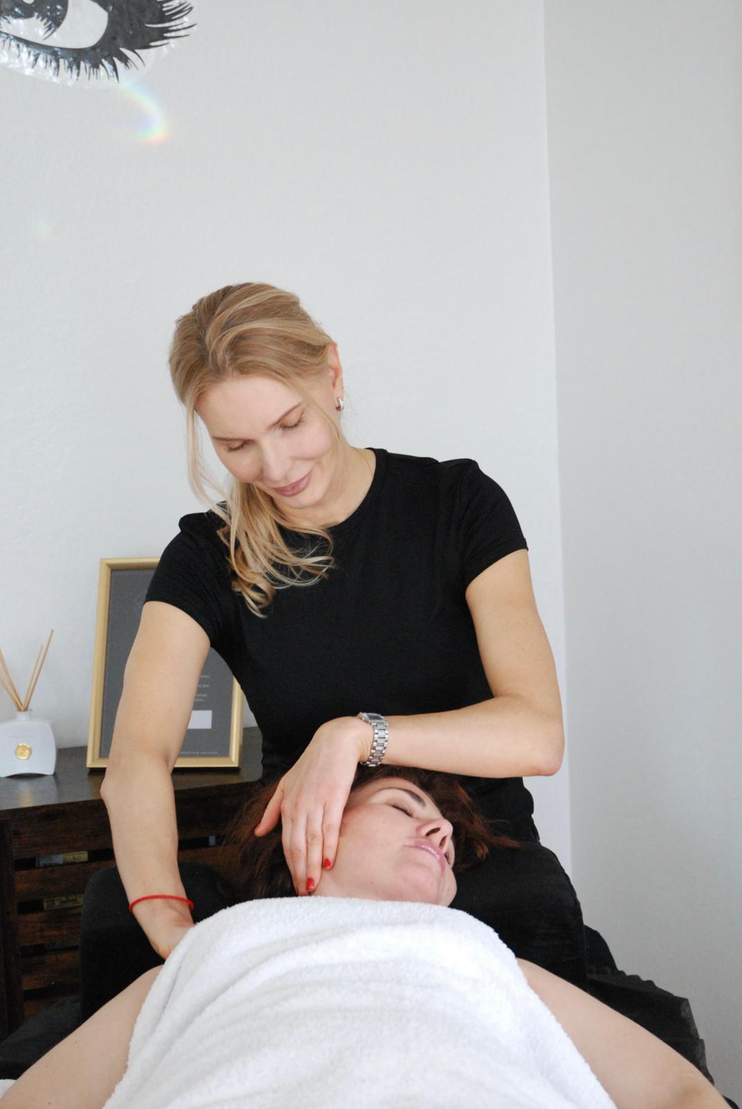 Behandlung im Studio